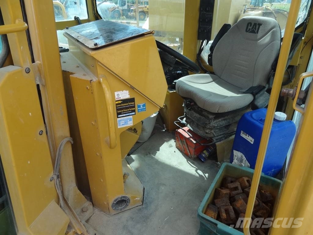 CAT RM 350 B Grondverdichtingsmachines