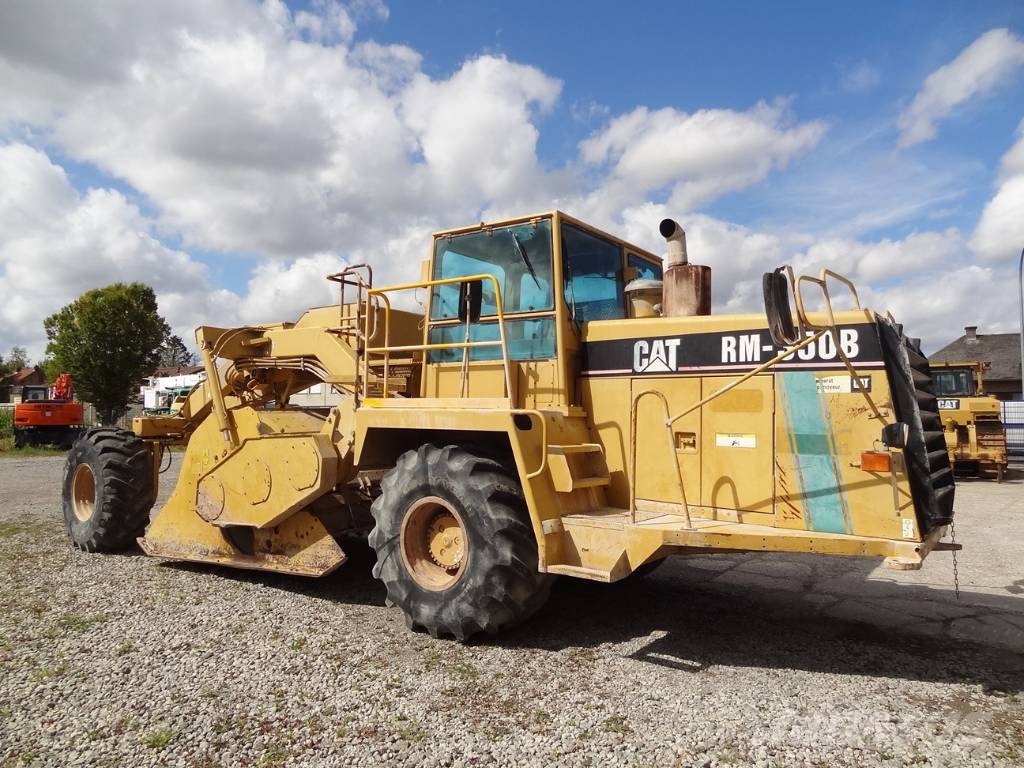 CAT RM 350 B Grondverdichtingsmachines