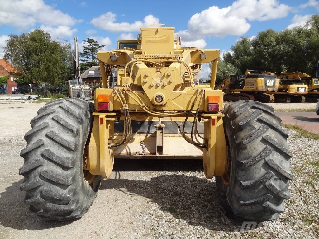 CAT RM 350 B Grondverdichtingsmachines