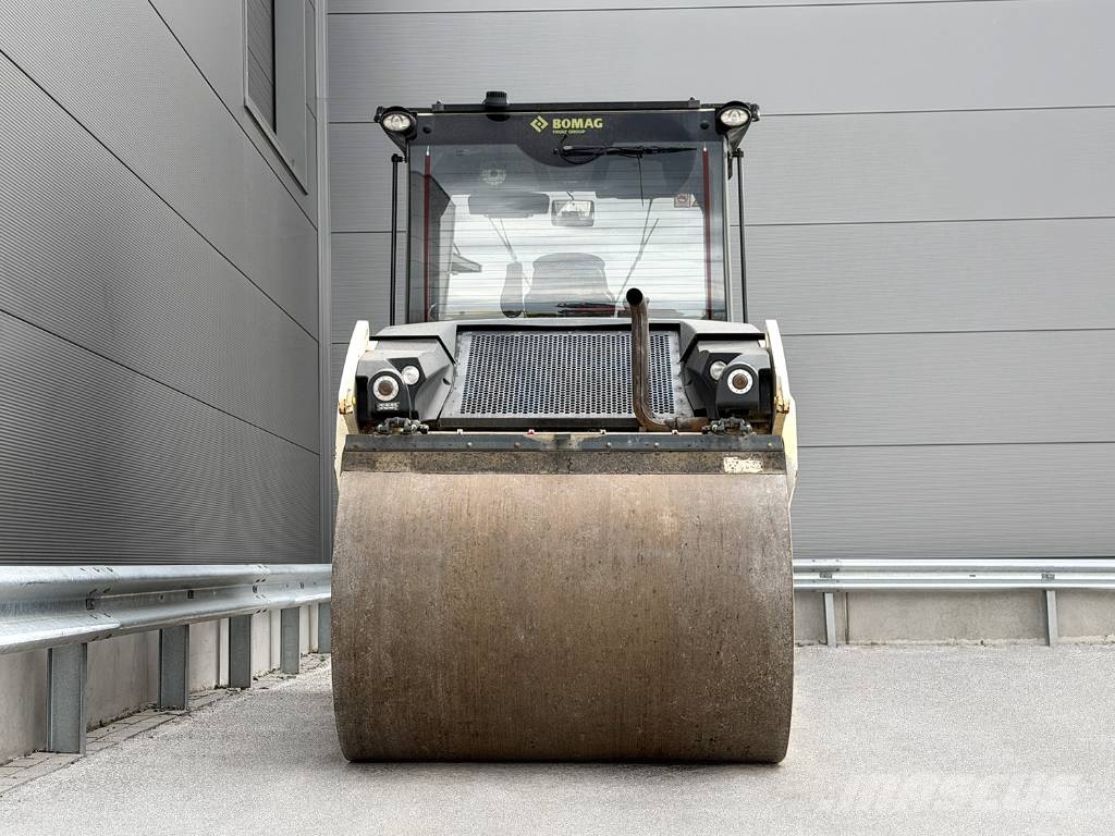 Bomag BW 161 AD-5 Divvalču grunts veltņi