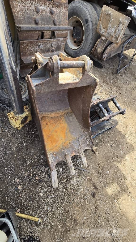Fiat Cazo mixta 60cm NH دلاء فحص