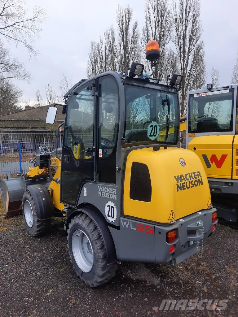 Wacker Neuson WL 25 Фронтальные погрузчики