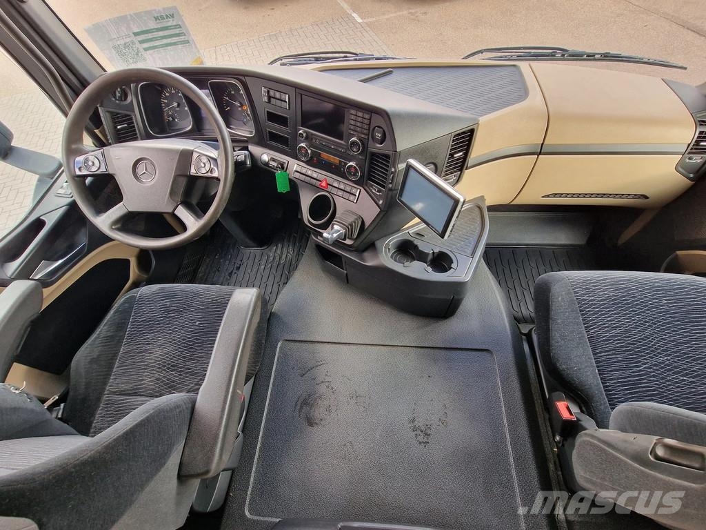 Mercedes-Benz Actros 1836 Streamspace 4x2 + Kelberg trailer 2014 Platte bakwagens