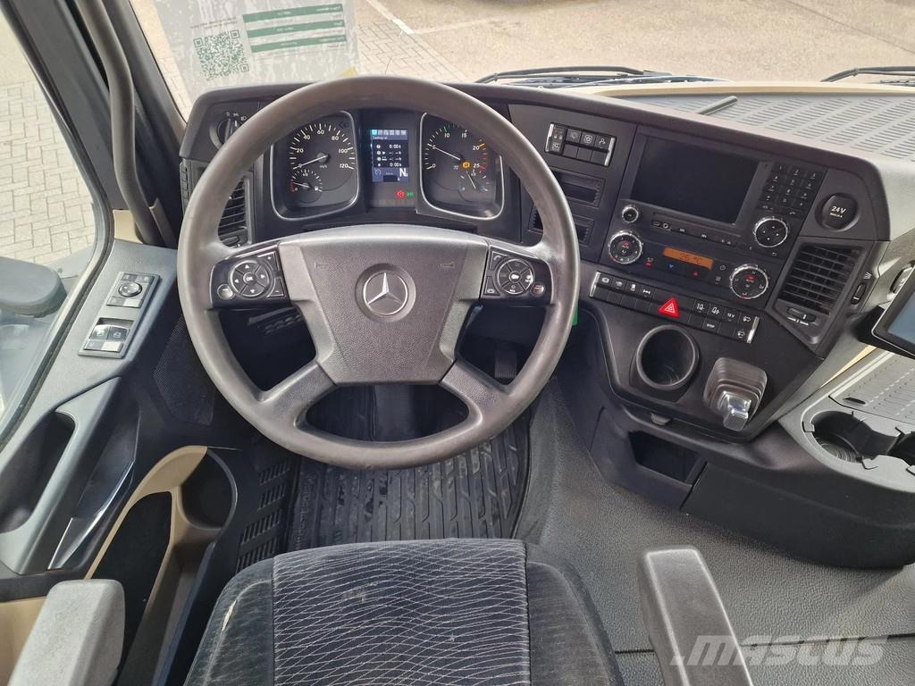 Mercedes-Benz Actros 1836 Streamspace 4x2 + Kelberg trailer 2014 Platte bakwagens