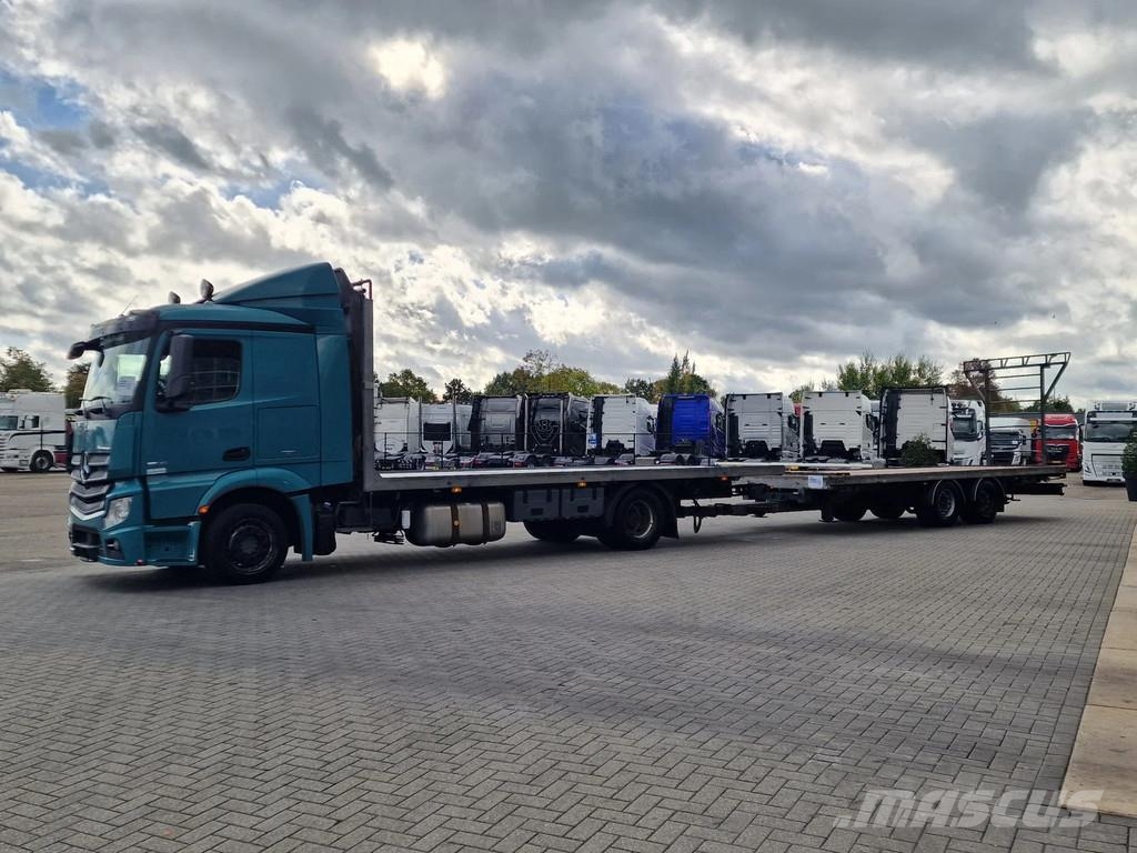 Mercedes-Benz Actros 1836 Streamspace 4x2 + Kelberg trailer 2014 Platte bakwagens
