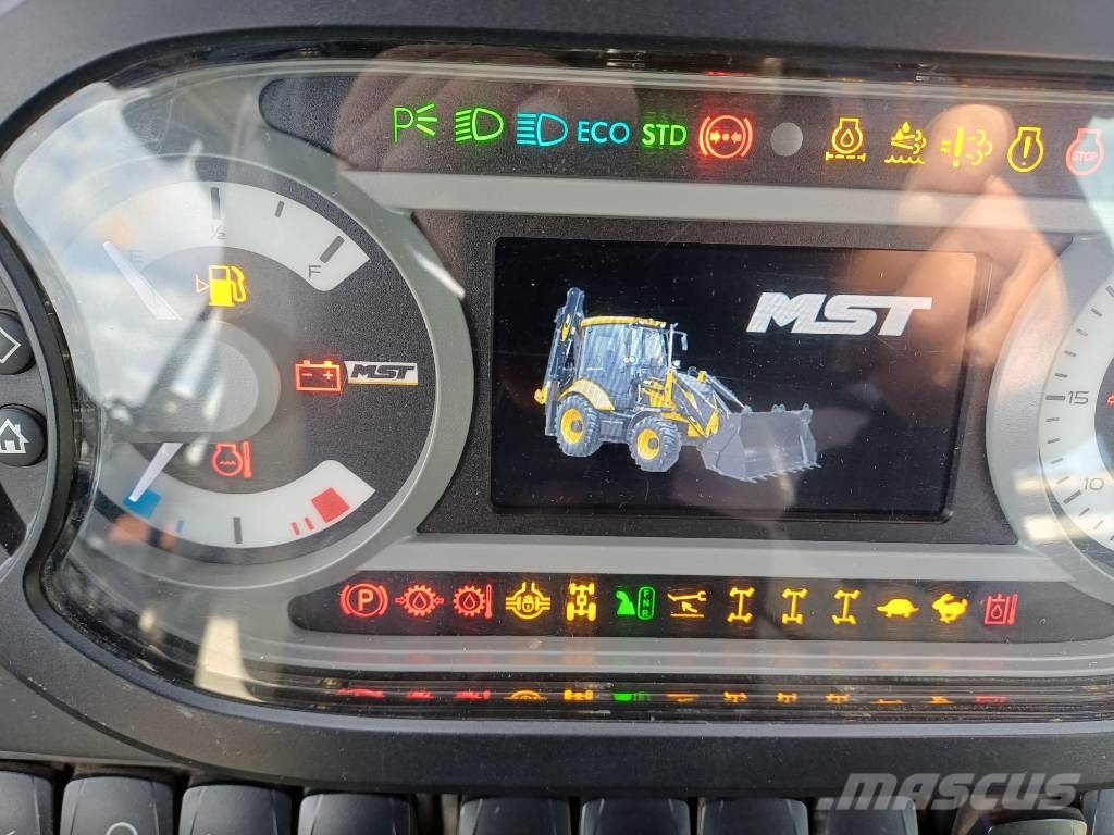 MST 642 PLUS لوادر ذات جرافات عكسية