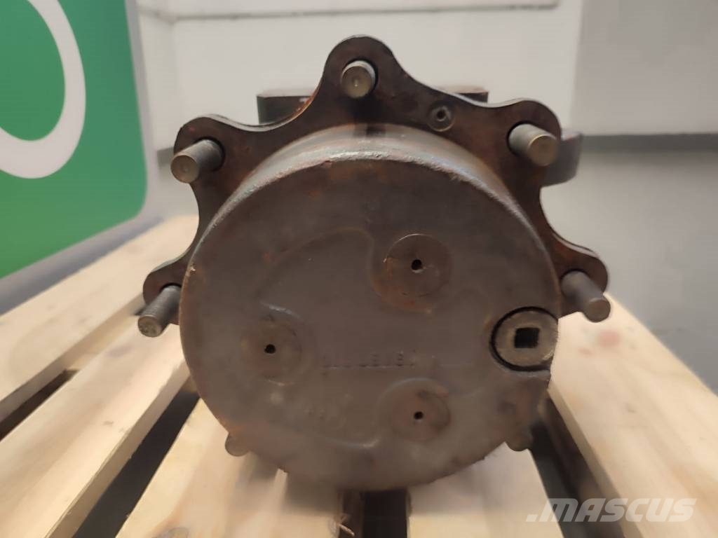 CLAAS Hub reduction gear 11155, CLAAS TARGO C 40 axle hu محور العجلة