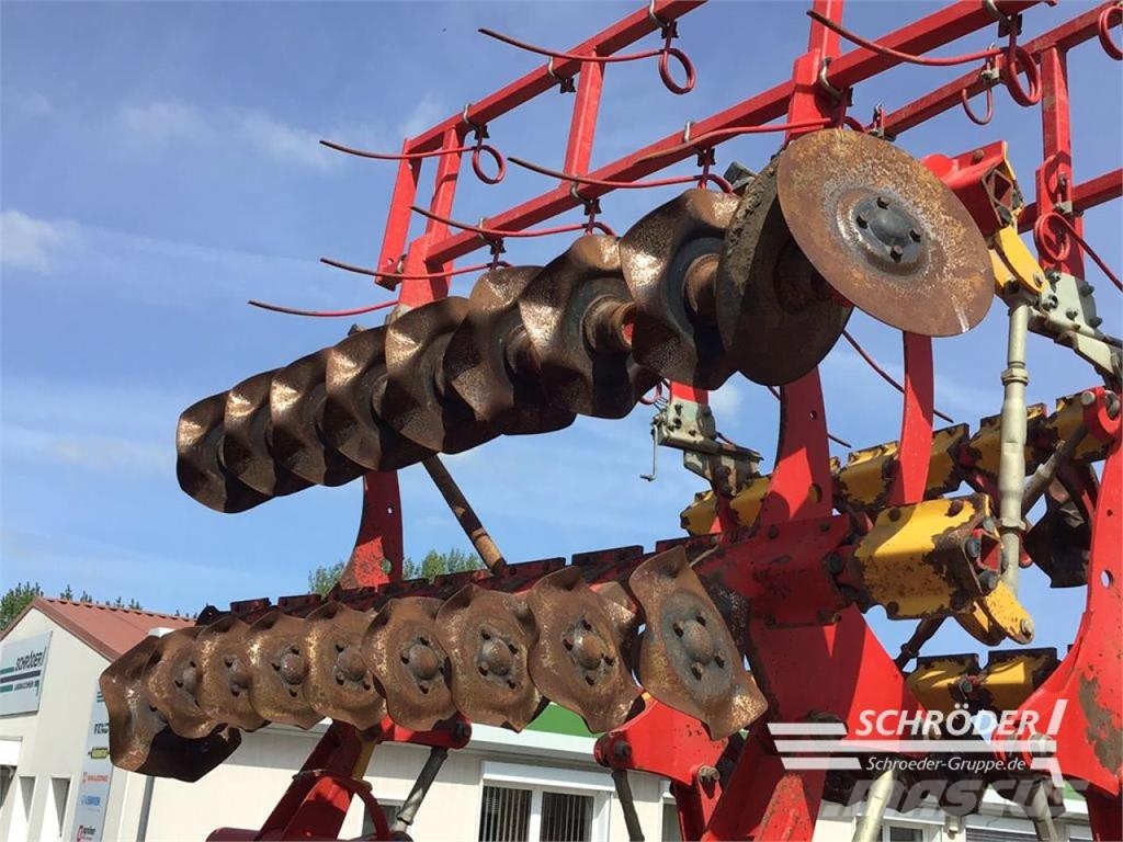 Väderstad CARRIER 650 CLASSIC / CROSS CUTTER Disc harrows