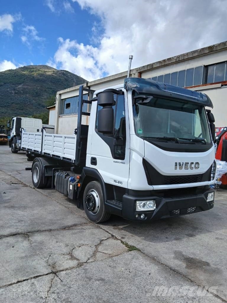 Iveco Eurocargo 75-210 Bañeras basculantes usadas