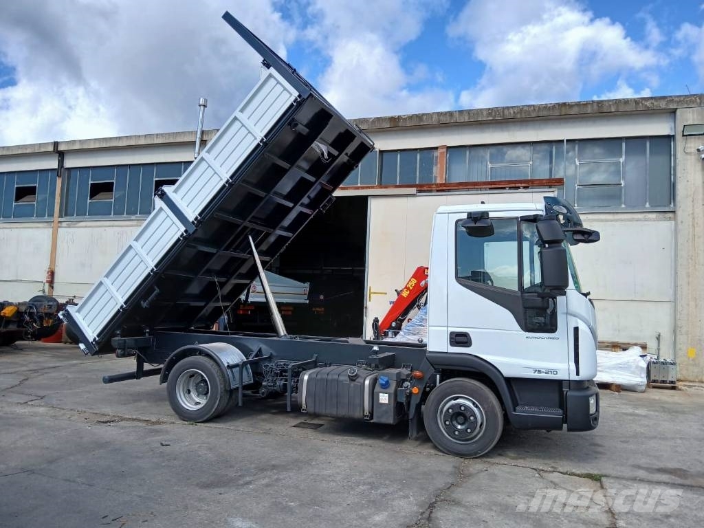 Iveco Eurocargo 75-210 Bañeras basculantes usadas