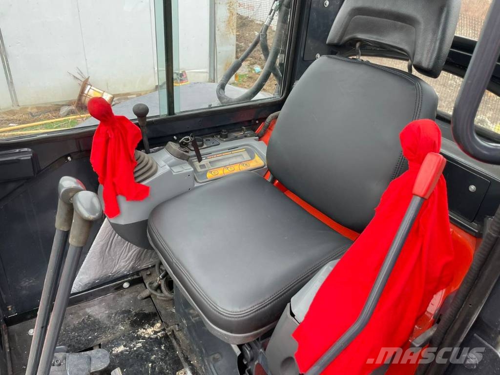 Kubota U 35 Mini bagri <7t