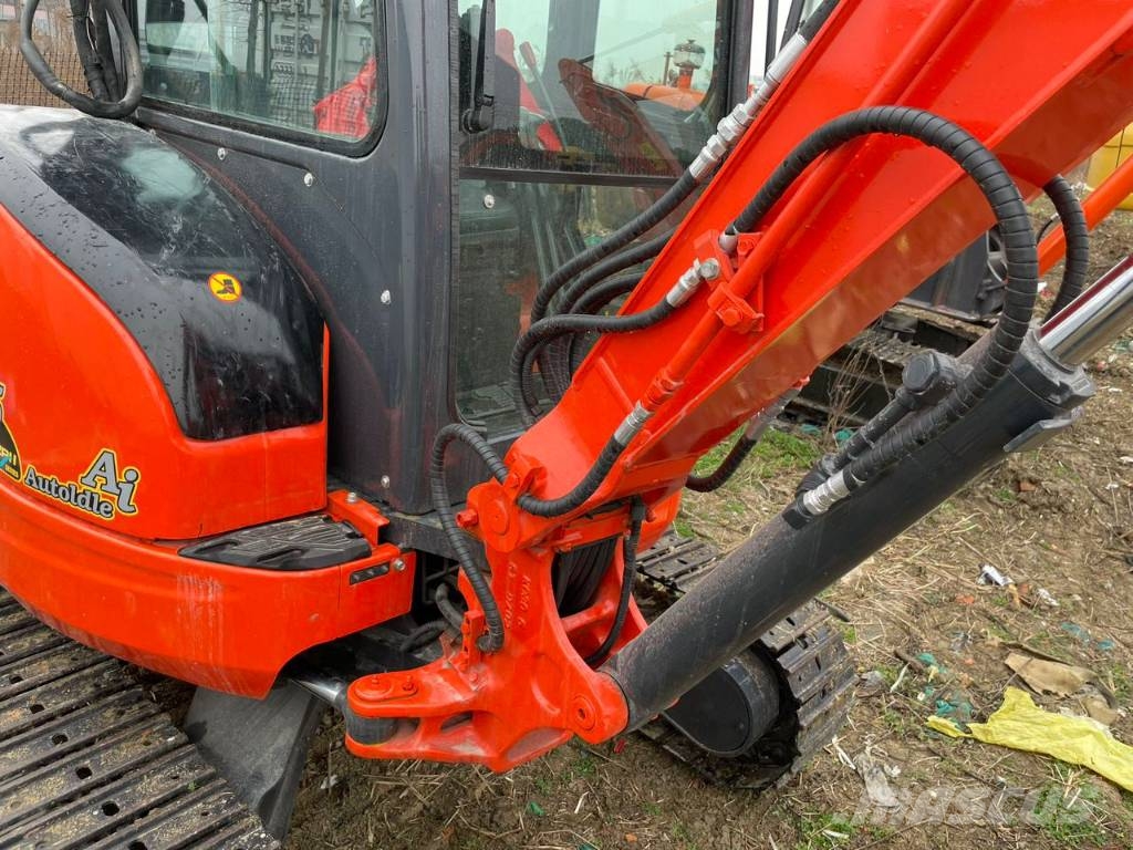 Kubota U 35 Mini bagri <7t