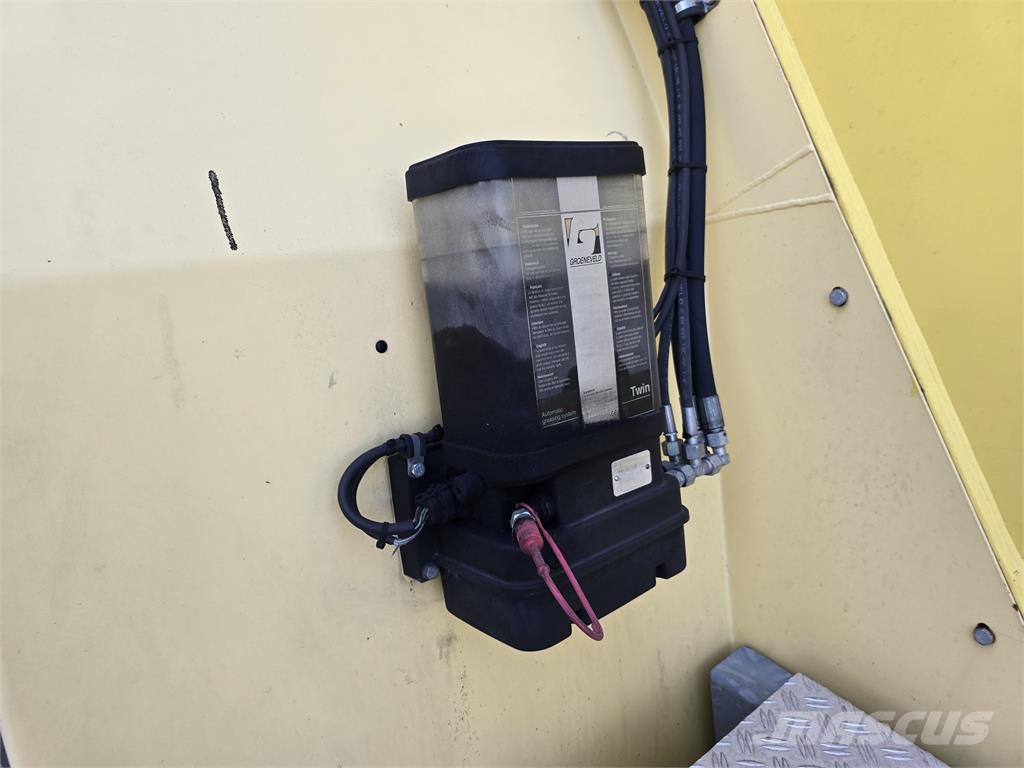 Hyster 46-33 CH Reach-Stacker