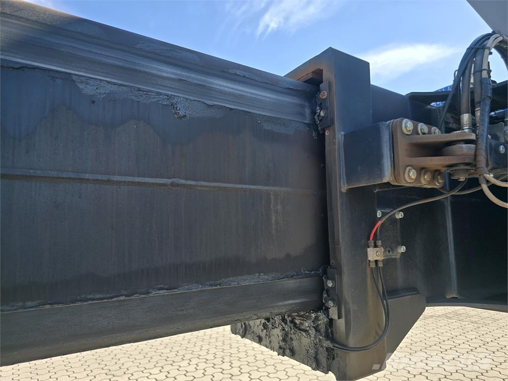 Hyster 46-33 CH Reach-Stacker