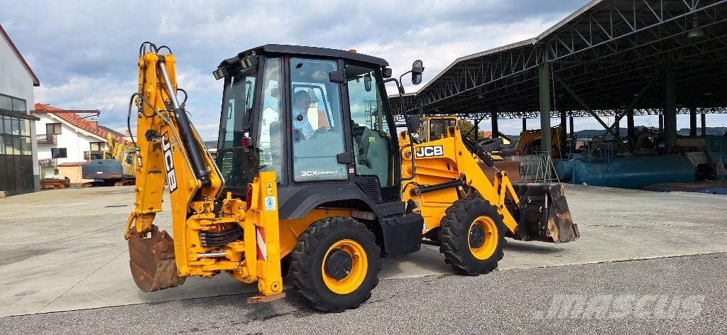 JCB 3cx compact Buldoexcavatoare