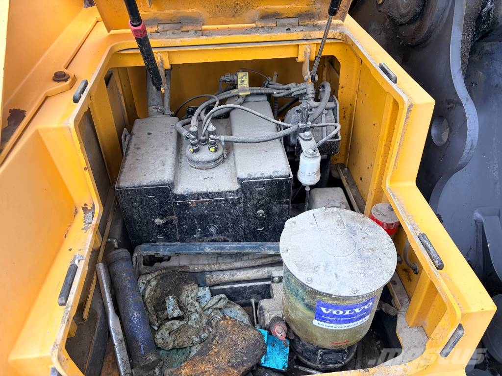 Volvo EC 250 EL Rupsgraafmachines