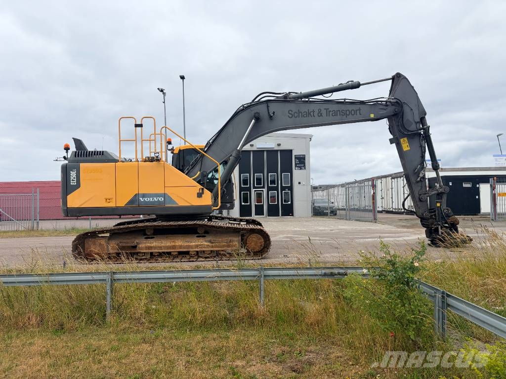 Volvo EC 250 EL Rupsgraafmachines