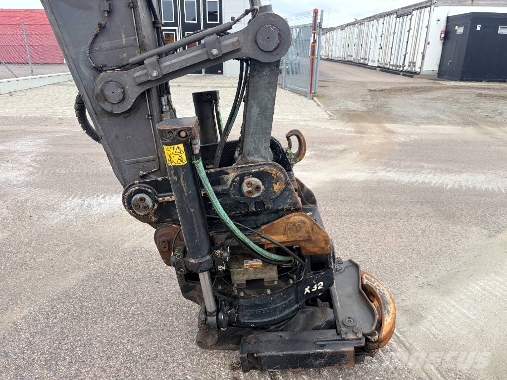 Volvo EC 250 EL Rupsgraafmachines
