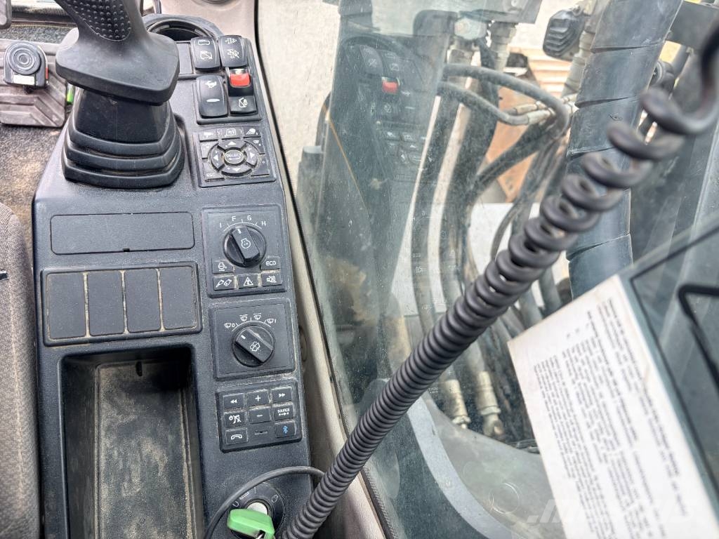 Volvo EC 250 EL Rupsgraafmachines
