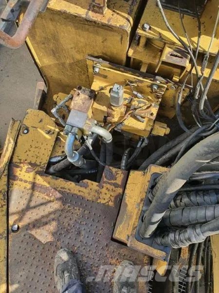 CAT 3 Stück! 328D TUNNELBAG Tiefl. Schild Ripper 328D Bagri goseničarji