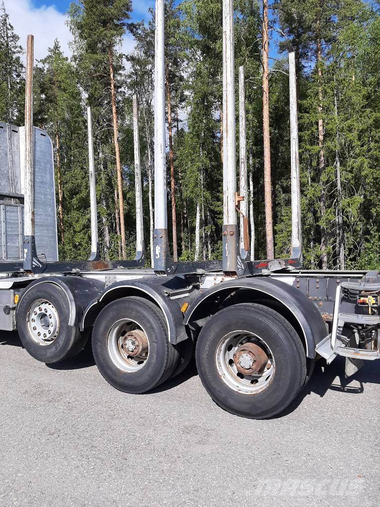 Volvo FH 16 Puuautot