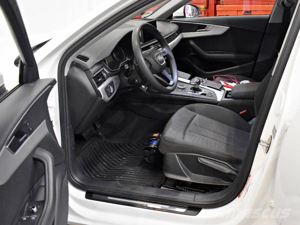 Audi A4 Avant / Kommandowagen Taajamakoneet