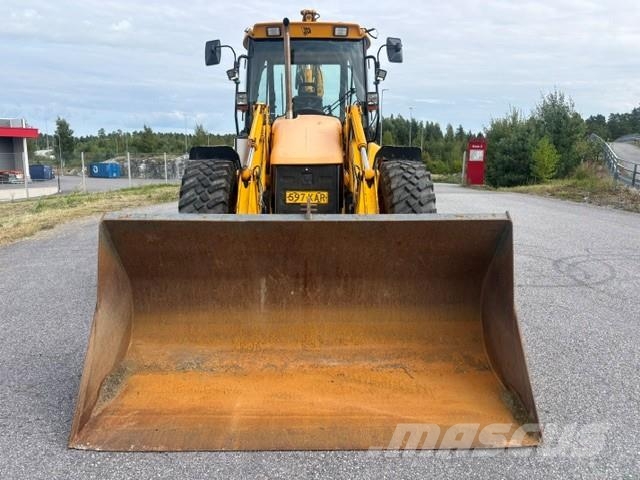 JCB 4CN Kallistajalla Koparko-ładowarki