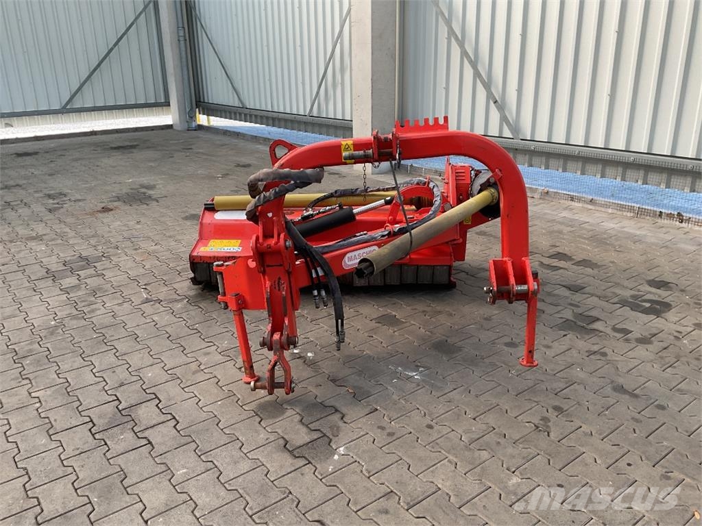 Maschio Giraffa 160 Otros equipos usados para la recolección de forraje