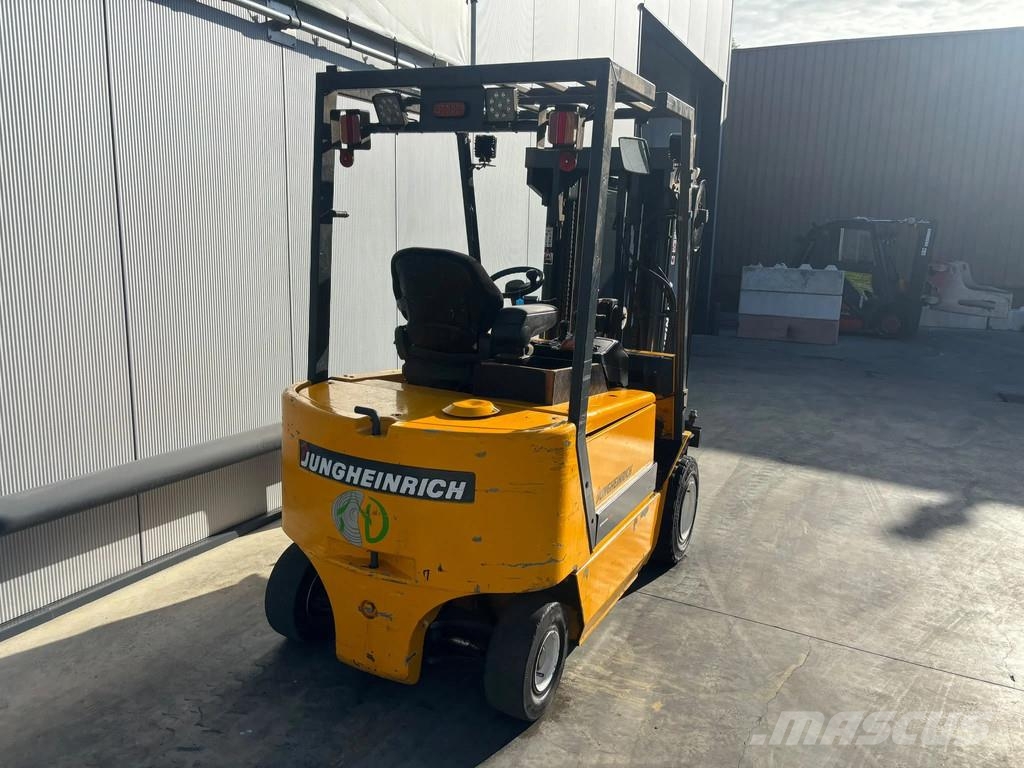 Jungheinrich EFG 425 Heftruck Chariots élévateurs électriques