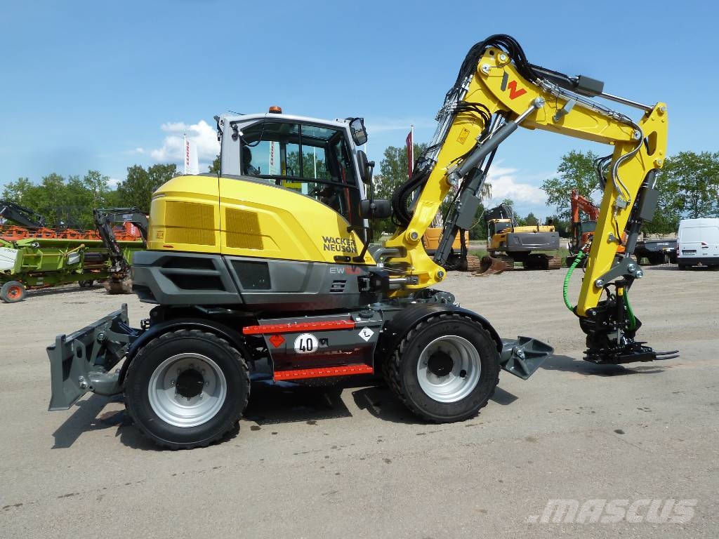Wacker Neuson EW100-2 Wheeled excavators