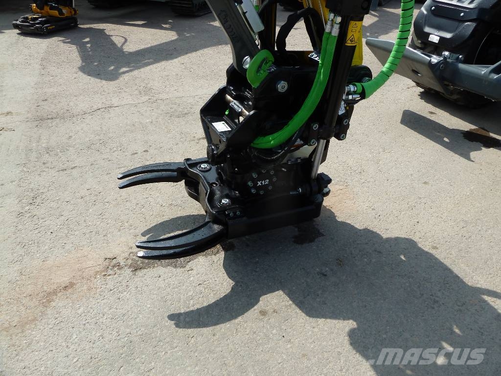 Wacker Neuson EW100-2 Wheeled excavators