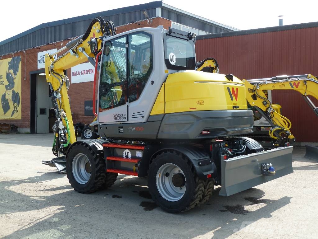 Wacker Neuson EW100-2 Wheeled excavators