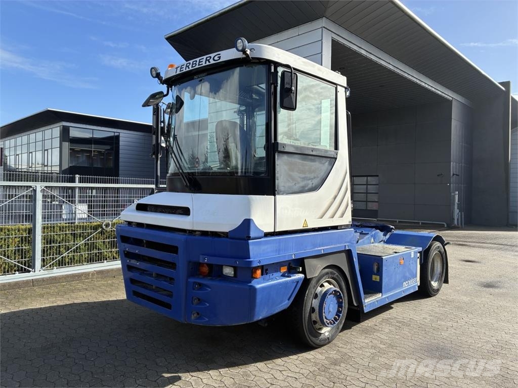 Terberg RT223 4X4 Terminaltraktorer