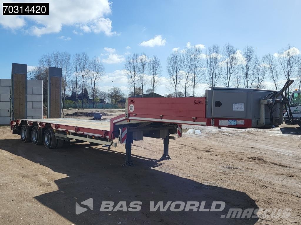 Müller Mitteltal TS 3 PROFI 30,0 Steering Axle Ramps نصف مقطورة مسطحة منخفضة
