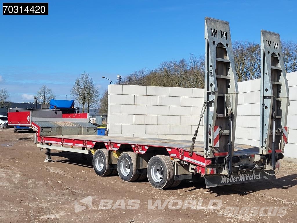Müller Mitteltal TS 3 PROFI 30,0 Steering Axle Ramps نصف مقطورة مسطحة منخفضة