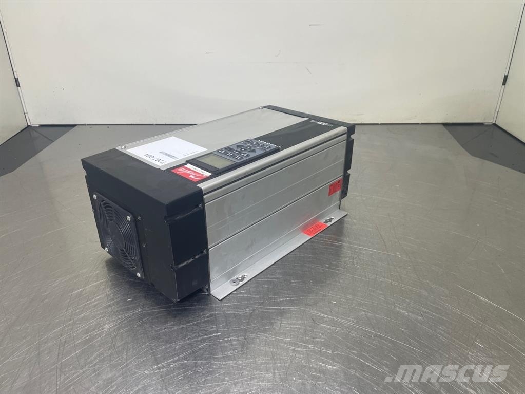 Sauer Danfoss VLT6003-175Z7048-Frequentieregelaar Componentes electrónicos