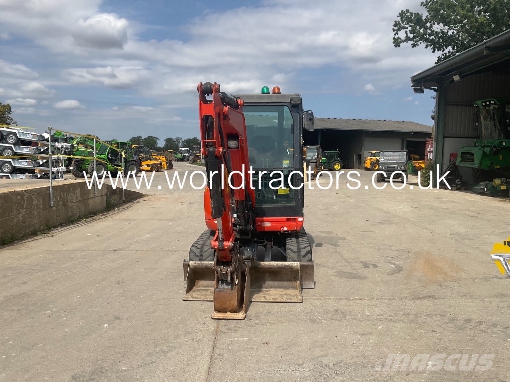 Kubota U 27-4 Minigravemaskiner