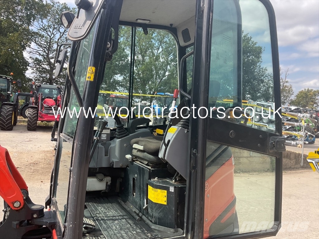 Kubota U 27-4 Minigravemaskiner