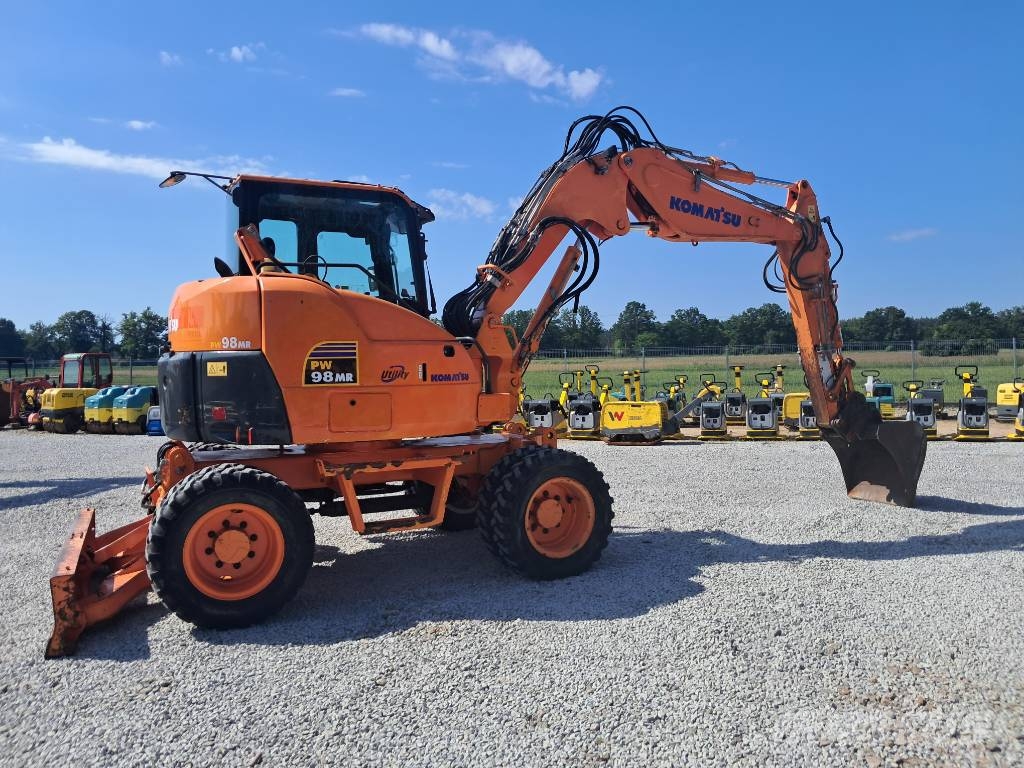 Komatsu PW 98 MR-11 Wacker Neuson 6503 9503 轮式挖掘机