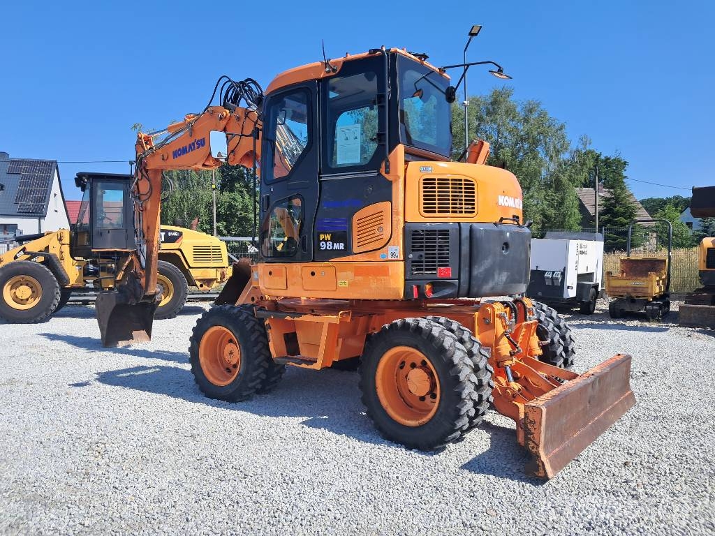 Komatsu PW 98 MR-11 Wacker Neuson 6503 9503 轮式挖掘机