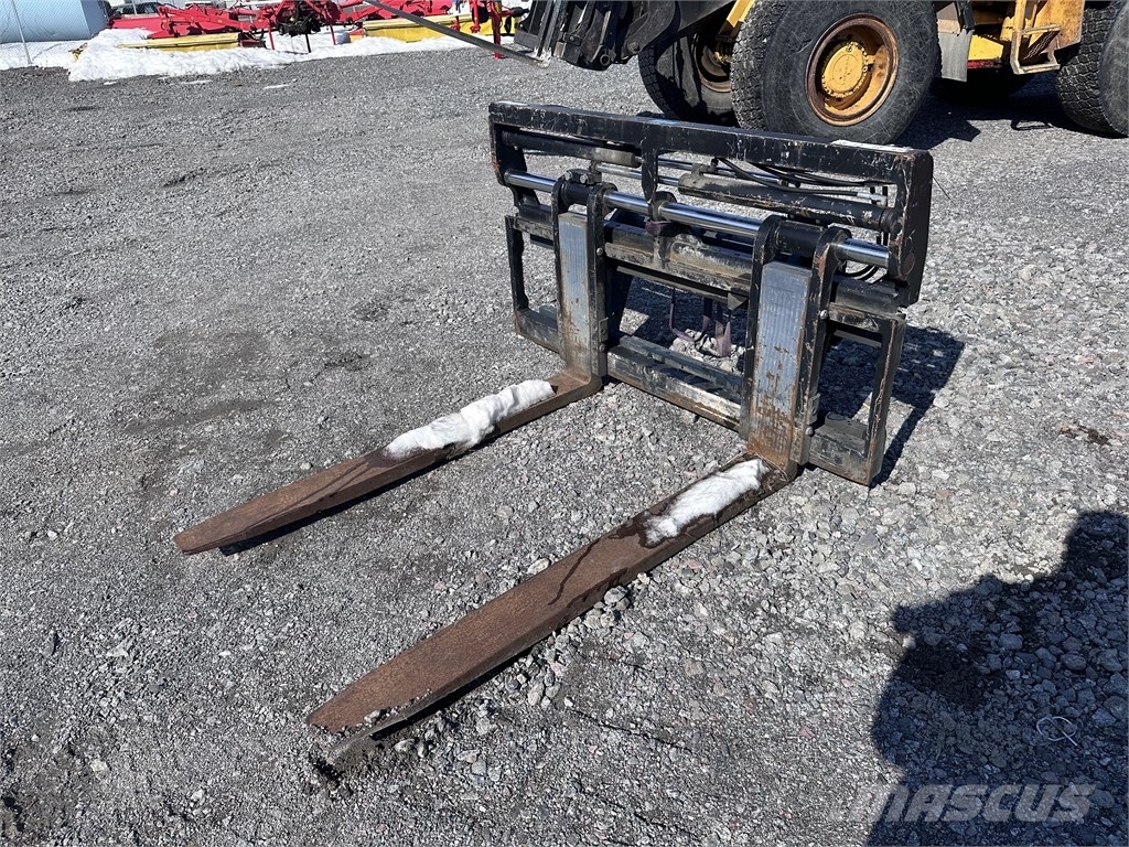 Magni Magni FCPF 5T U - Manitou Hydrauliskt Gaffelställ Vidlica