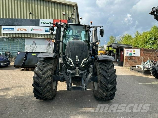 Valtra T 175 E Active 트랙터