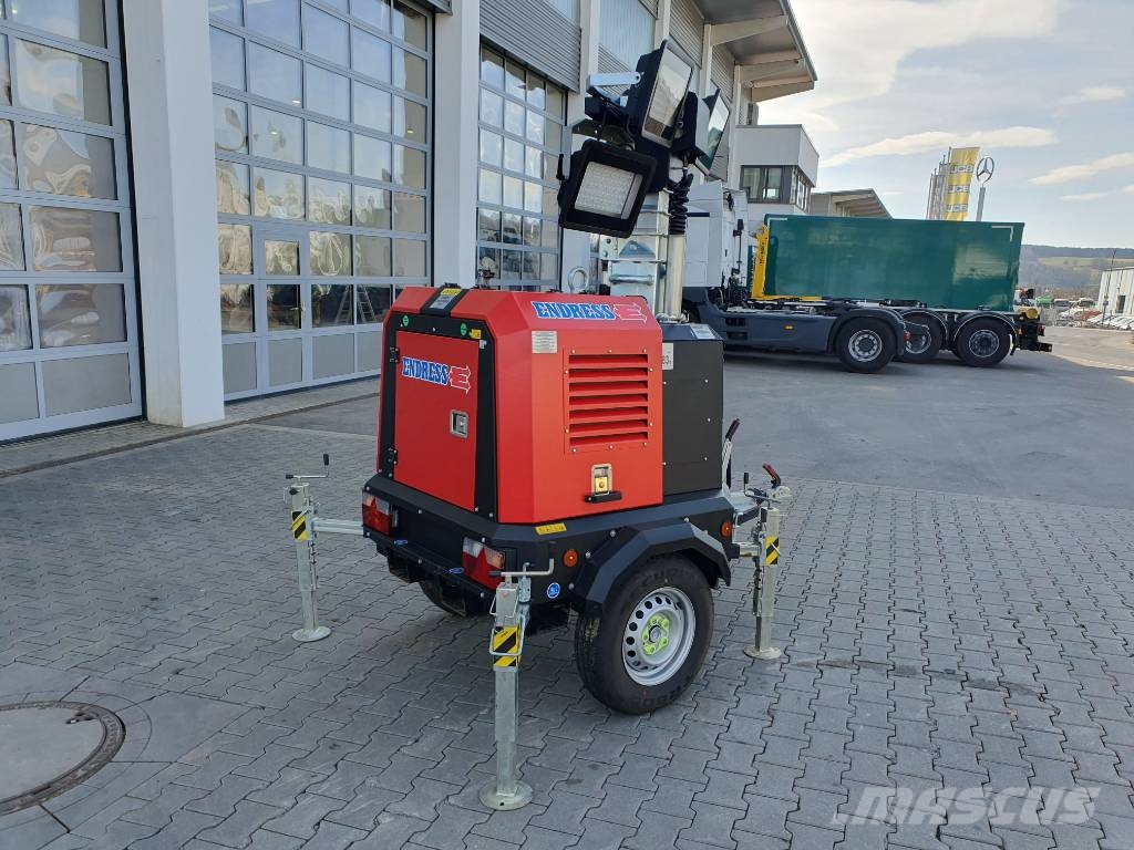 Endress EFA 850 S4 320 ST Lichtmast / nur 657 h / 2021 Torres de iluminación