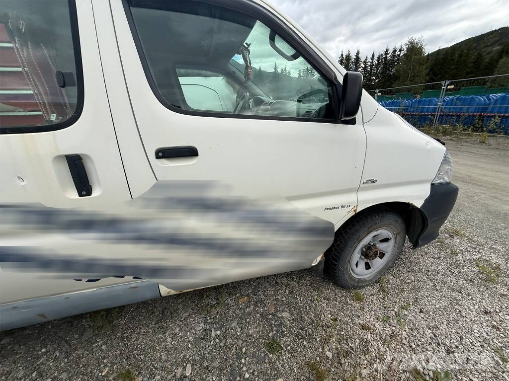 Toyota Hiace Panel vans
