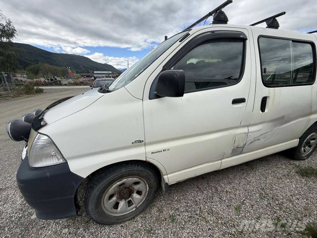 Toyota Hiace Panel vans