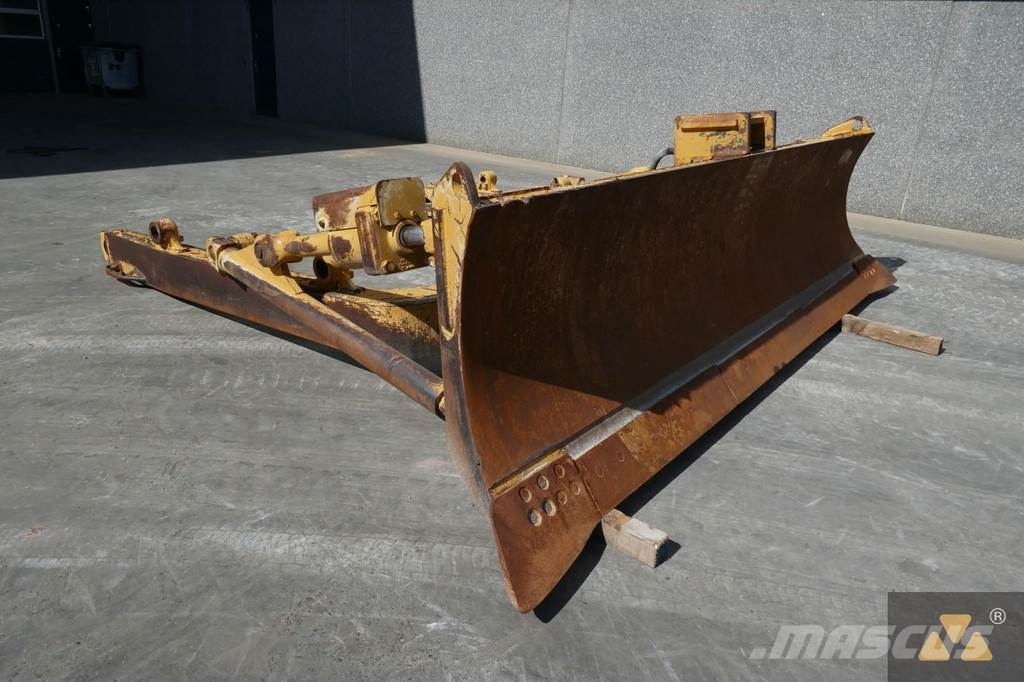 CAT D8T Blade Lâminas
