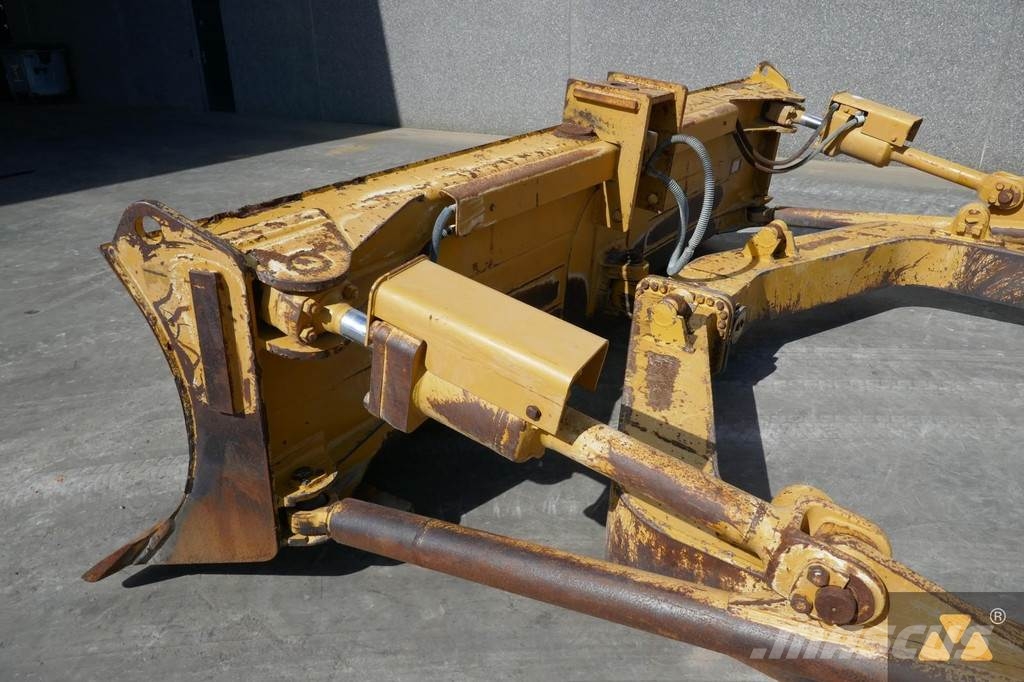 CAT D8T Blade Lâminas