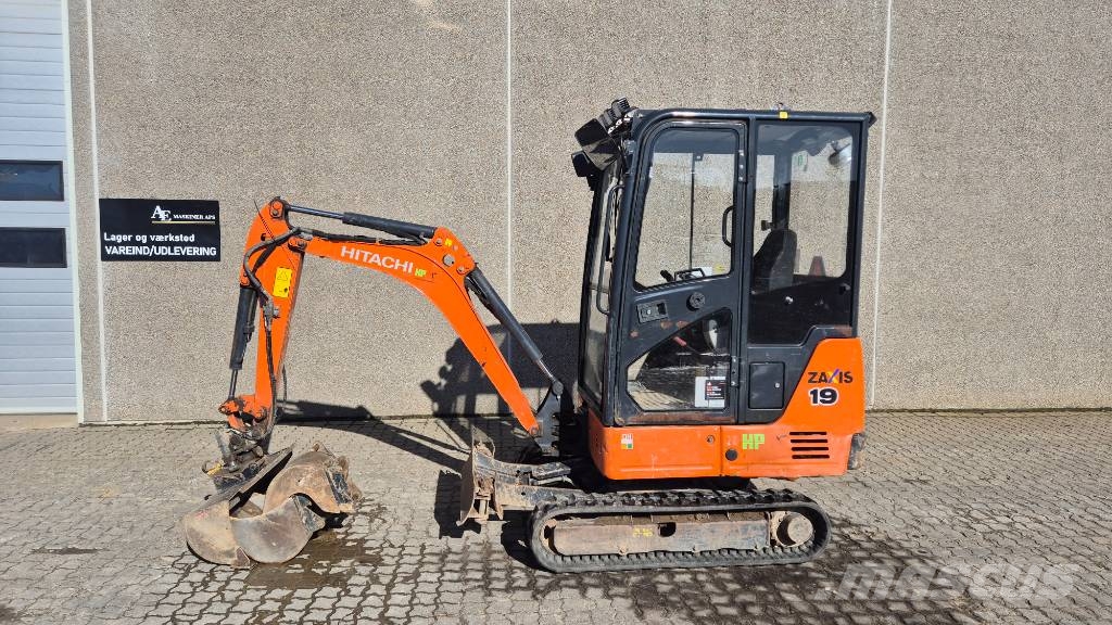 Hitachi ZX 19 Міні-екскаватори < 7т