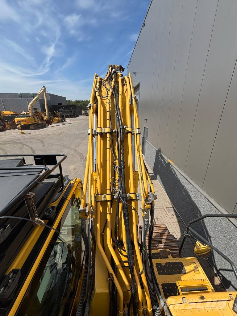 Komatsu HB 215 LC-2 Hybrid Pásová rýpadla