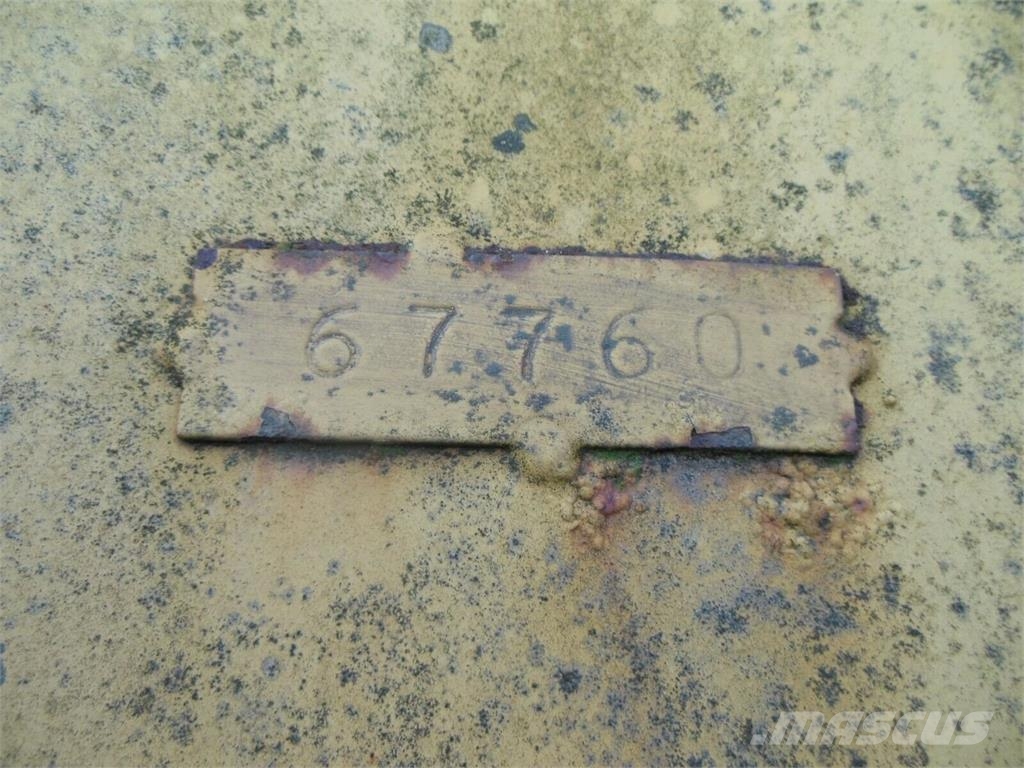 Volvo 120L - Lžíce 3,8m3 Kolové nakladače